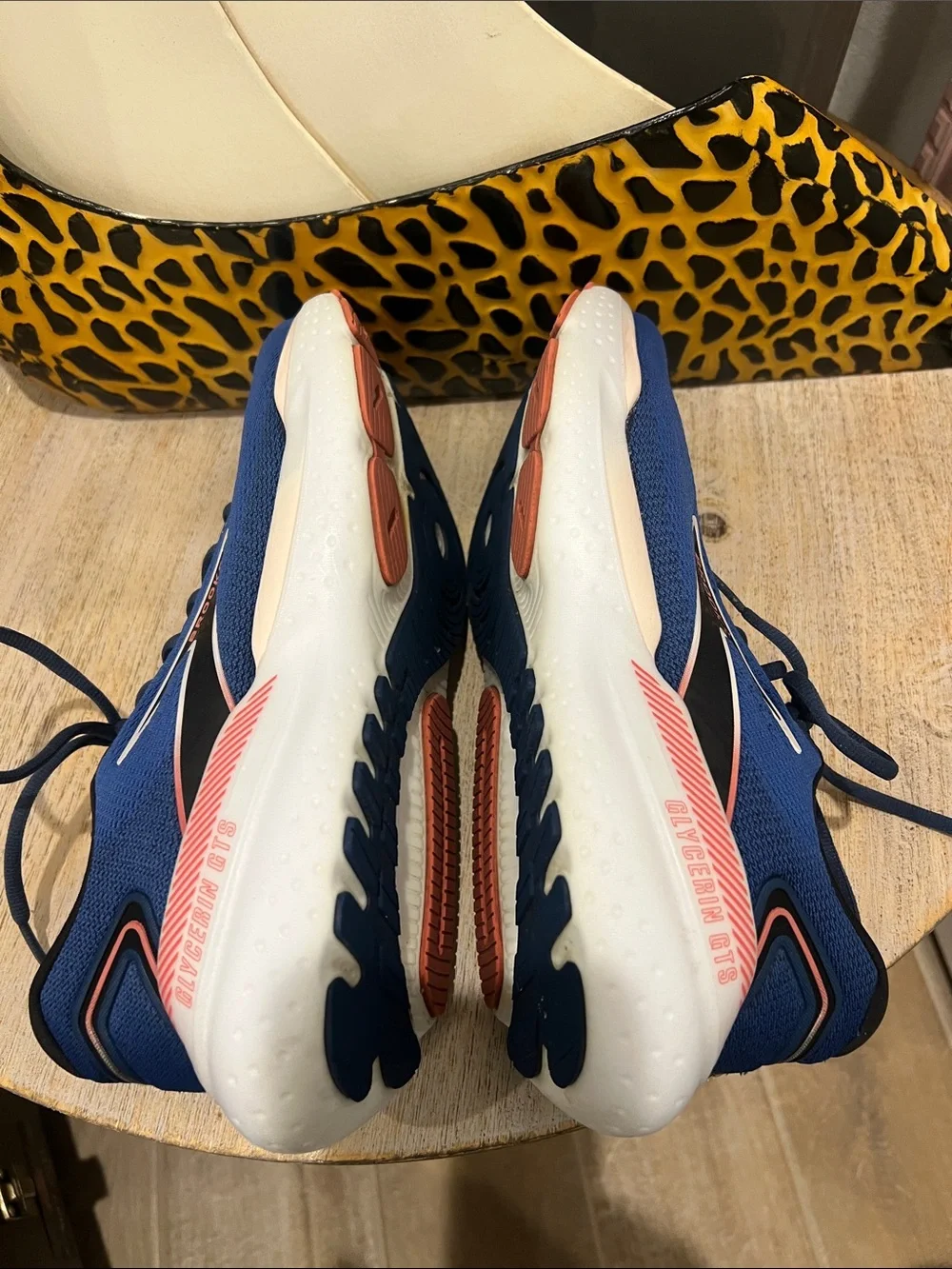 Brooks Glycerin 21 Women's Blue Running Shoes with Orange Accents Size 10.5